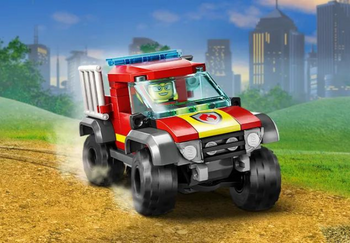 Salvare cu masina de pompieri 4x4 Lego City